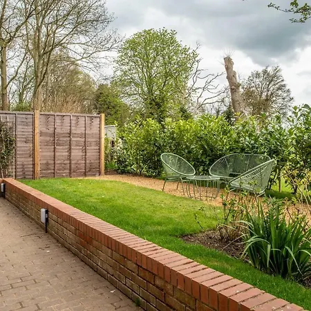 Luxury Self Contained One Bedroom - Sawbridgeworth Sheering  Exterior photo