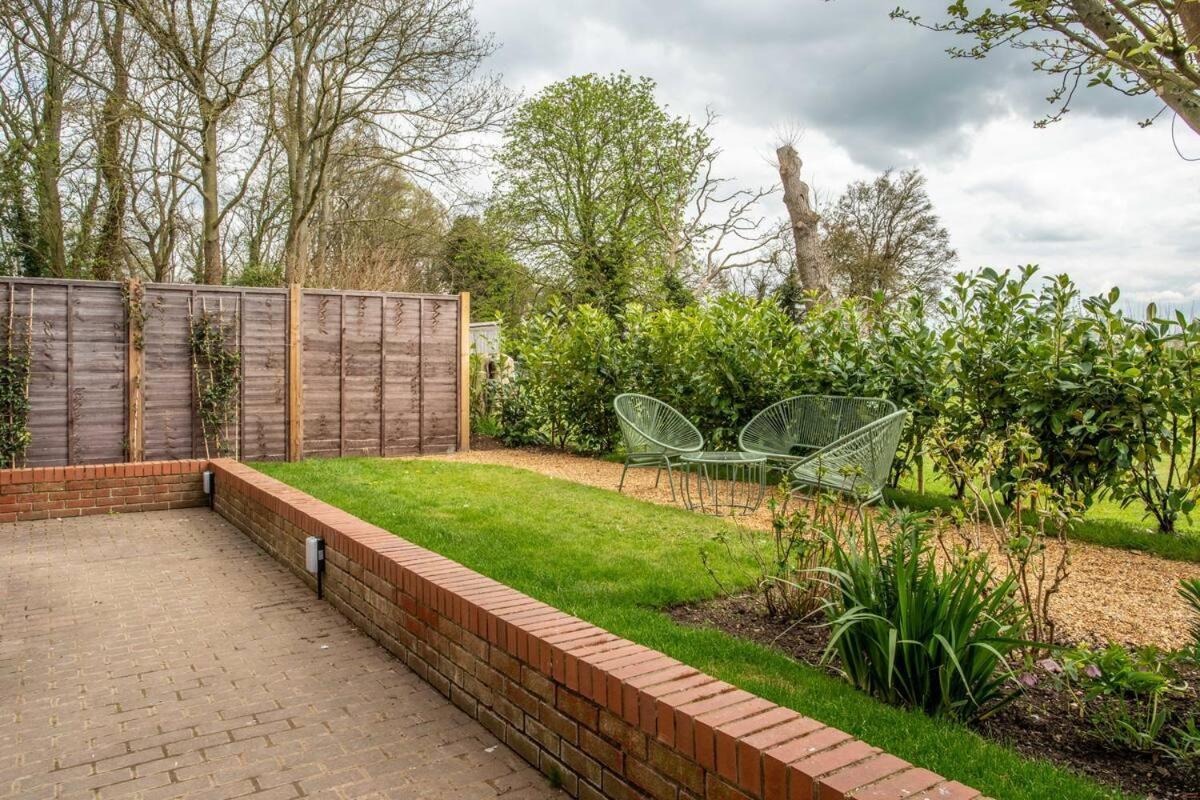 Апартаменты Luxury Self Contained One Bedroom - Sawbridgeworth